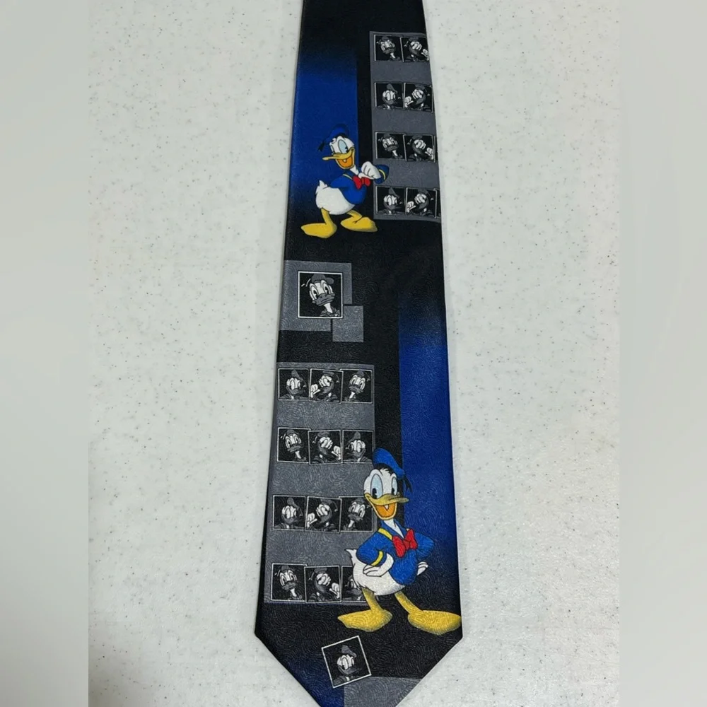 Donald Duck Disney Necktie